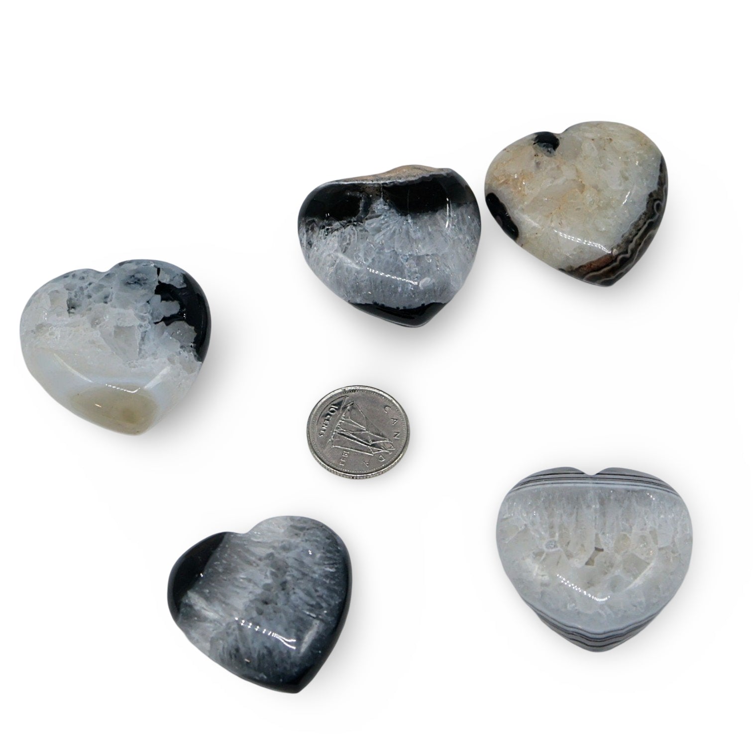 Stone - Black Agate with Quartz - Tumbled Heart