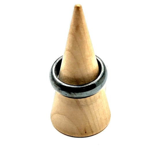 Ring -Hematite -Round -Band Magnetic- Size 6-10 Hematite Aromes Evasions
