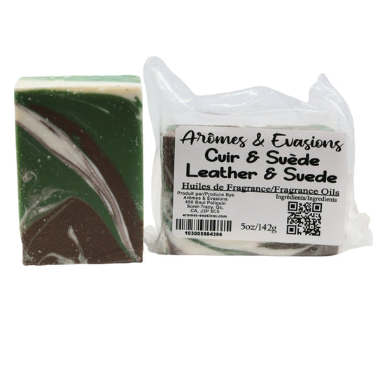 Soap Bar - Cold Process - Leather & Suede - For Men - 5oz -Woody Scent -Arômes & Évasions