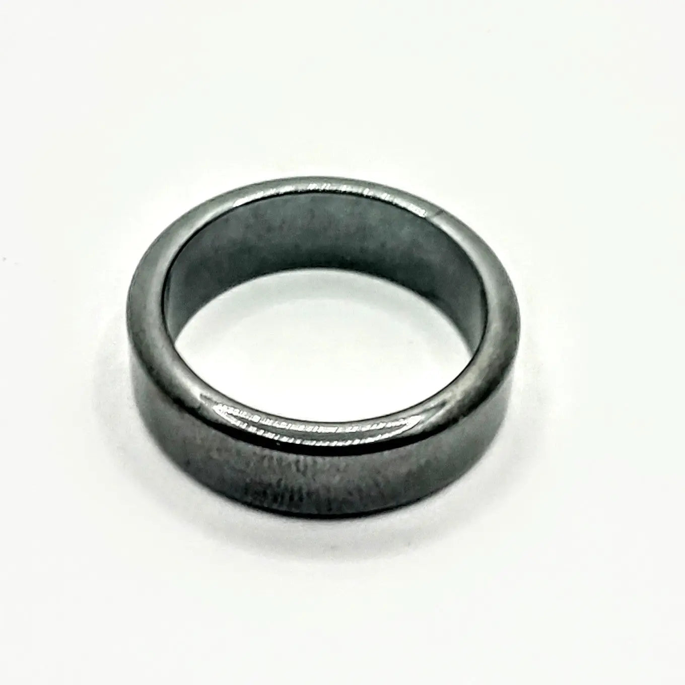 Ring -Hematite -Plain -Band Magnetic -Size 6-10 Hematite Aromes Evasions 